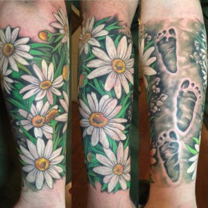 Daisy tattoos, flower sleeve , flower sleeve florida , st augustine flower tattoo , tattoo artist saint augustine , jesse britten